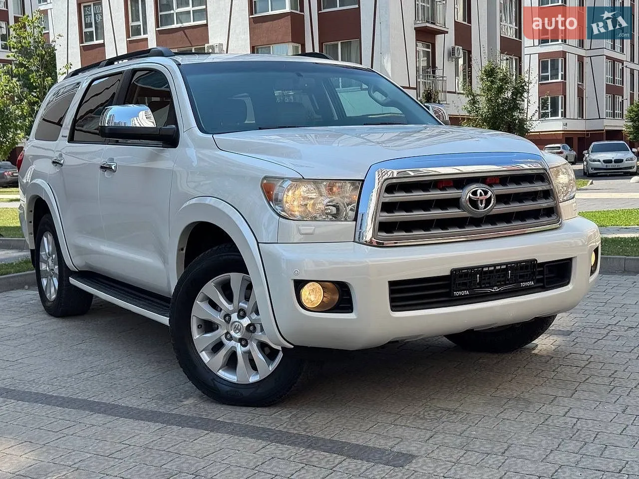 2013 Toyota Sequoia - мініатюра 10