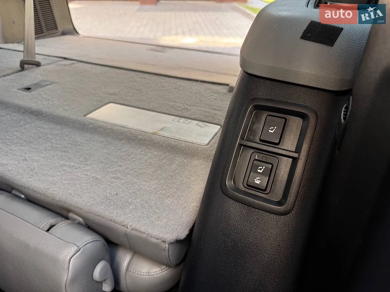 2013 Toyota Sequoia - мініатюра 53