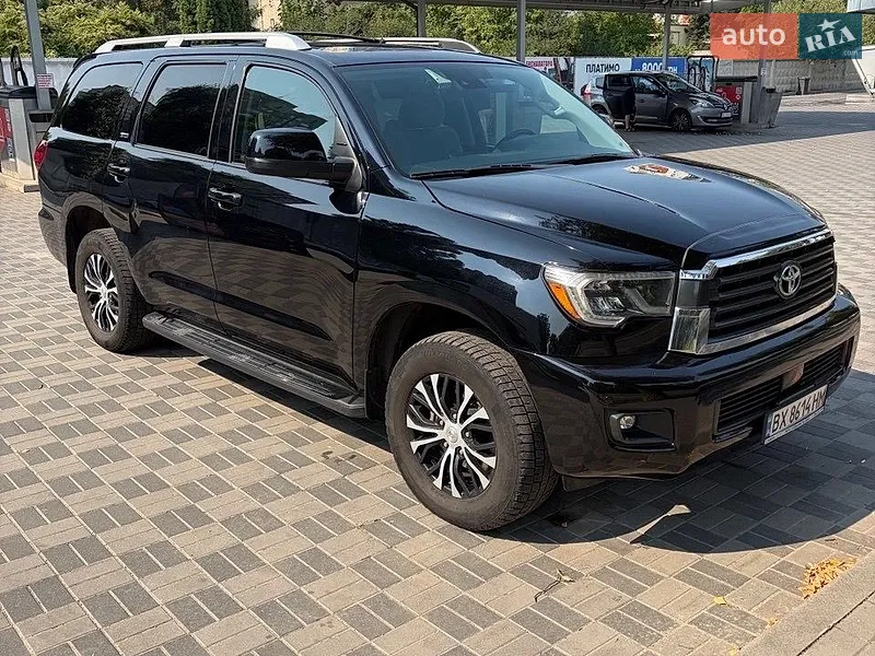 Toyota Sequoia