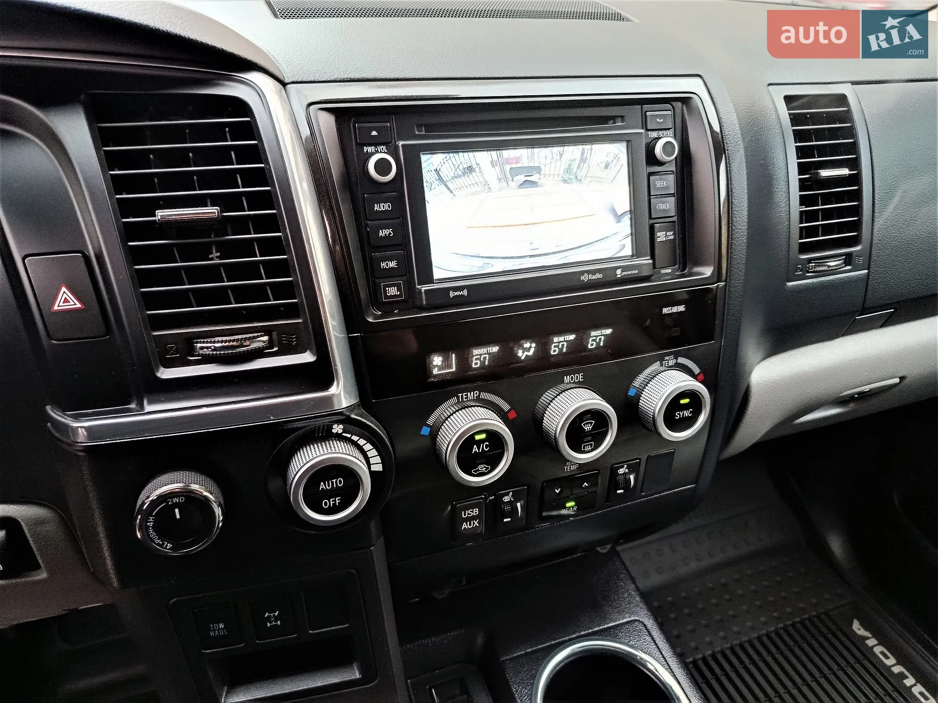 2018 Toyota Sequoia - мініатюра 19
