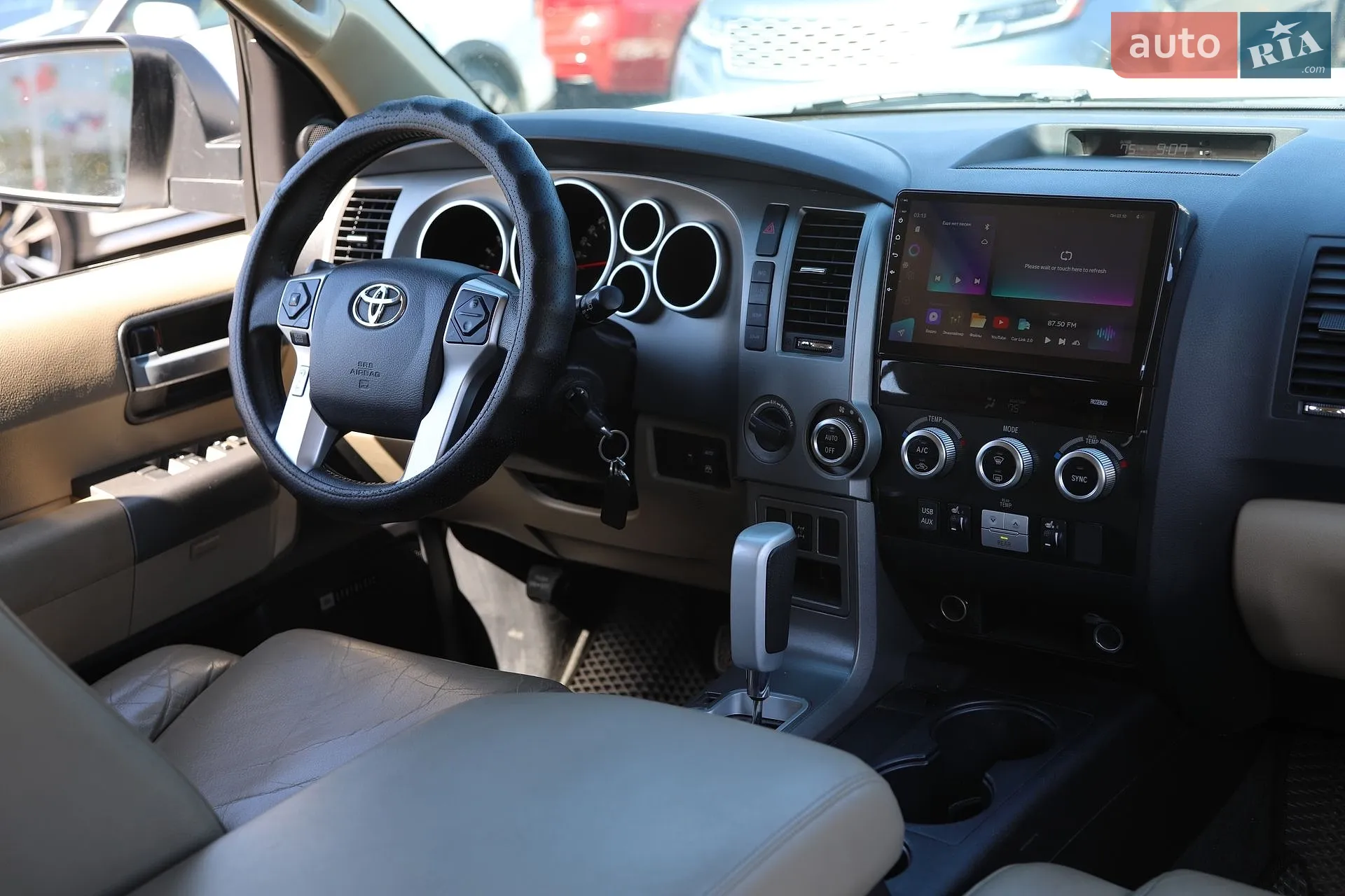 2016 Toyota Sequoia - мініатюра 18