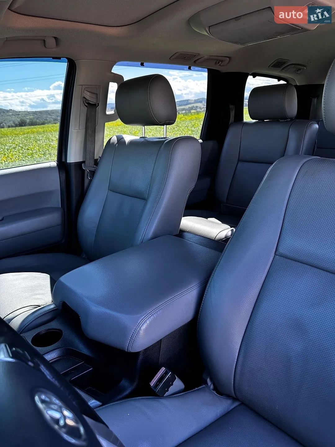 2015 Toyota Sequoia - мініатюра 5