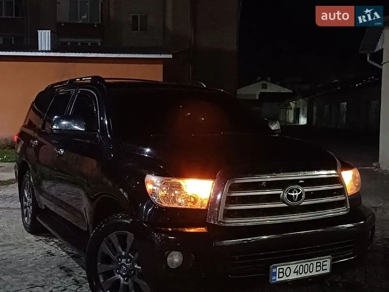 Toyota Sequoia
