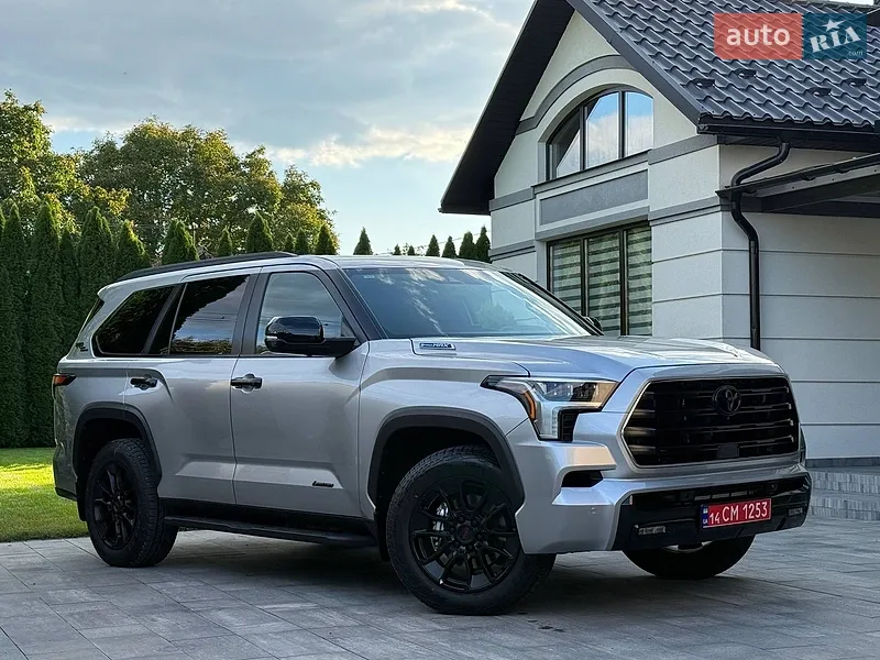 Toyota Sequoia