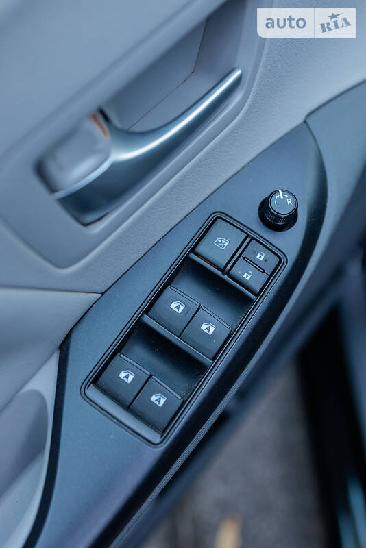 Минивэн Toyota Sienna 2018 в Киеве