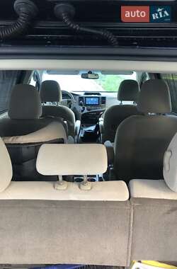 Минивэн Toyota Sienna 2013 в Ивано-Франковске
