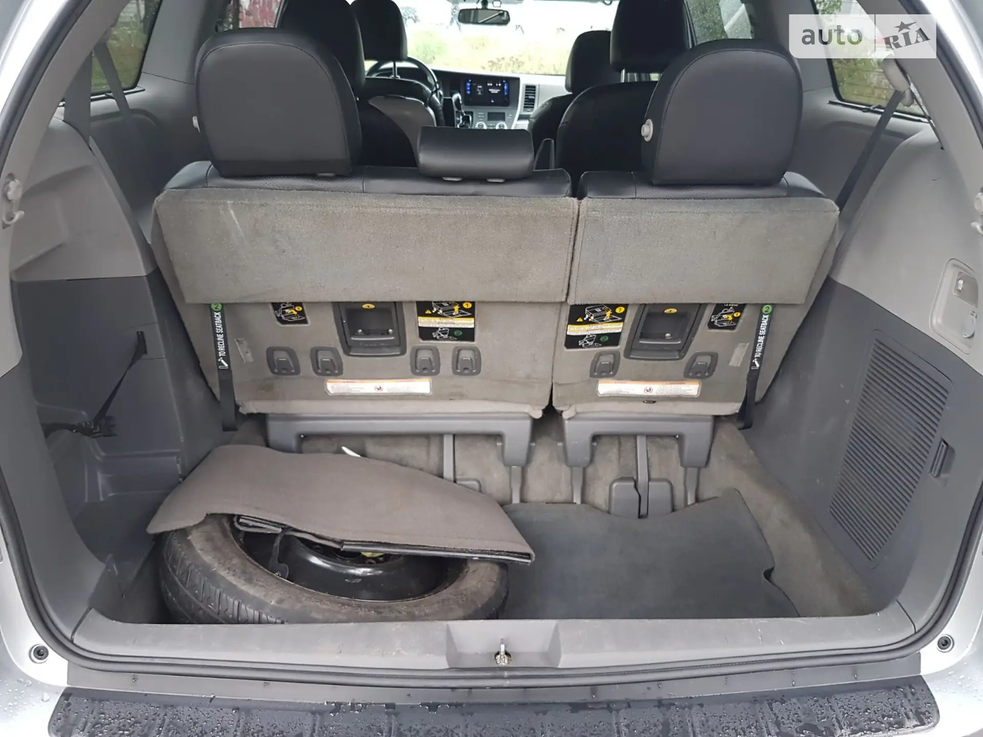 2015 Toyota Sienna - мініатюра 17