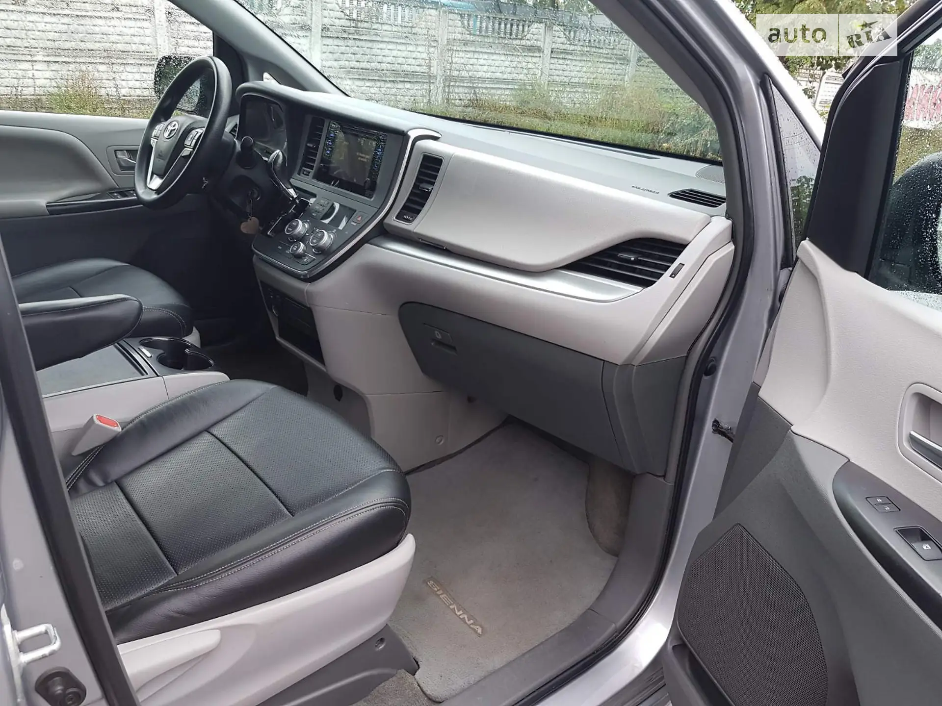 2015 Toyota Sienna - мініатюра 20