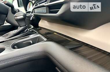 Минивэн Toyota Sienna 2020 в 