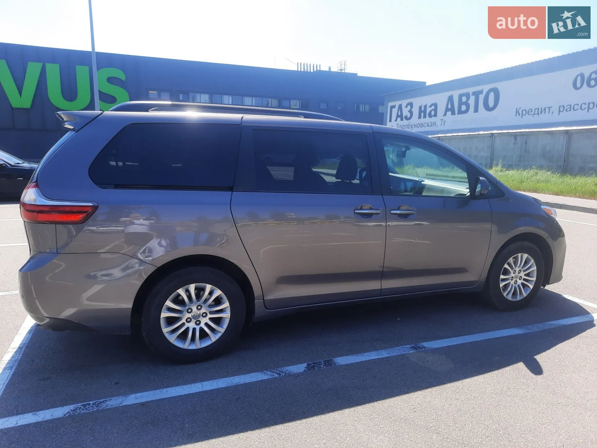 2015 Toyota Sienna - мініатюра 7