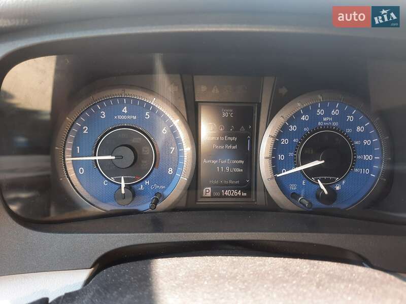 Минивэн Toyota Sienna 2015 в Киеве фото 2 Минивэн Toyota Sienna 2015 в Киеве