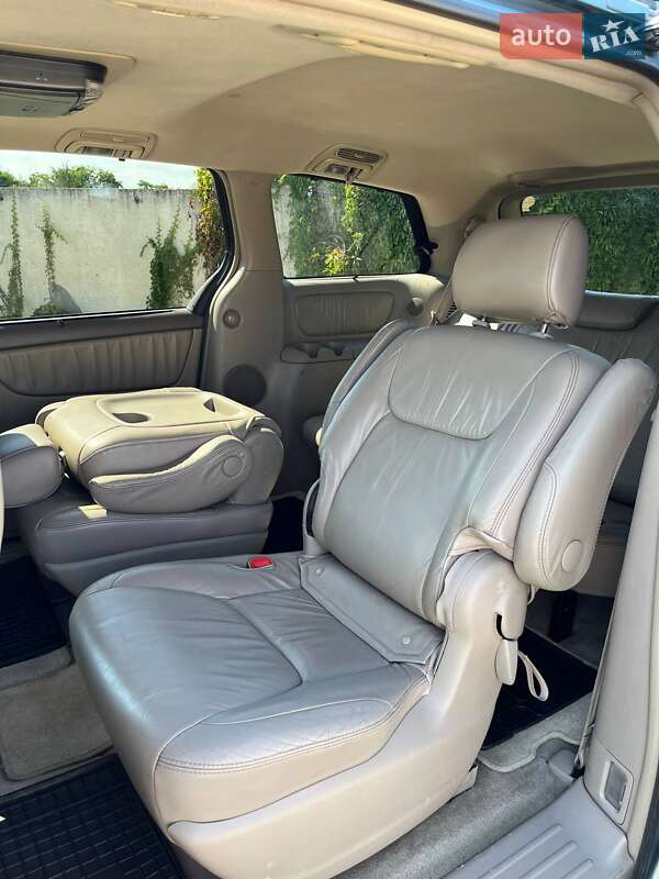 Минивэн Toyota Sienna 2007 в Одессе