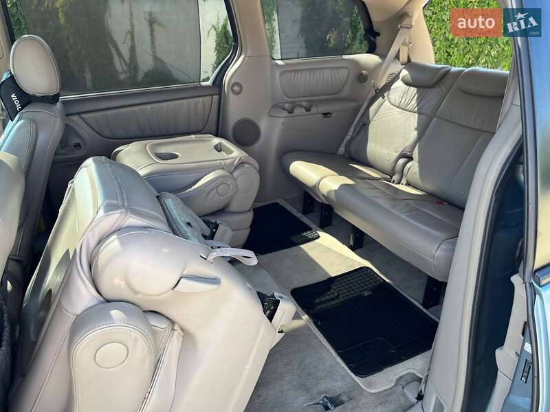 Минивэн Toyota Sienna 2007 в Одессе