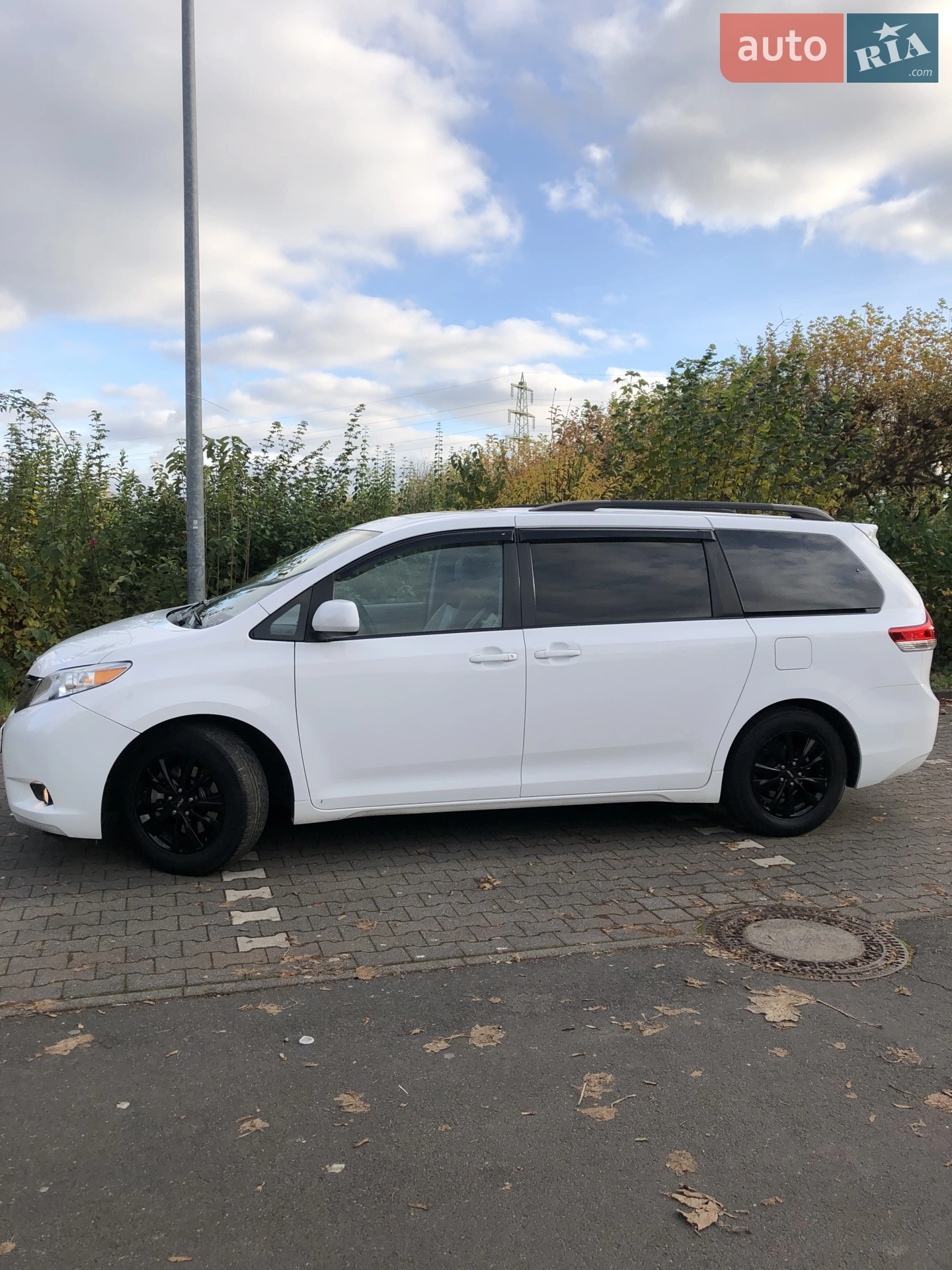 2012 Toyota Sienna - мініатюра 6