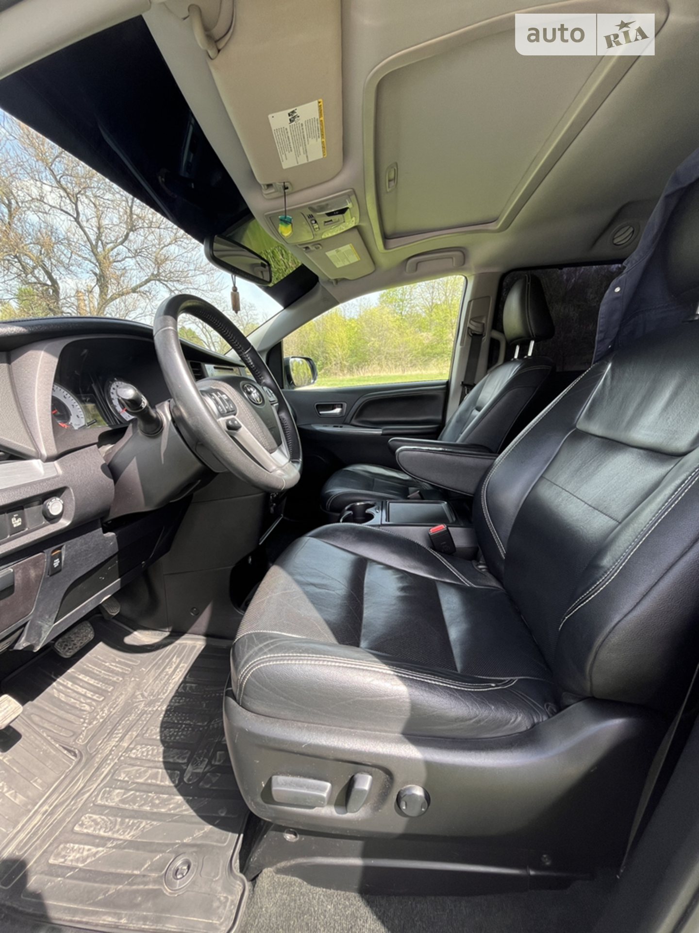 2016 Toyota Sienna - мініатюра 23