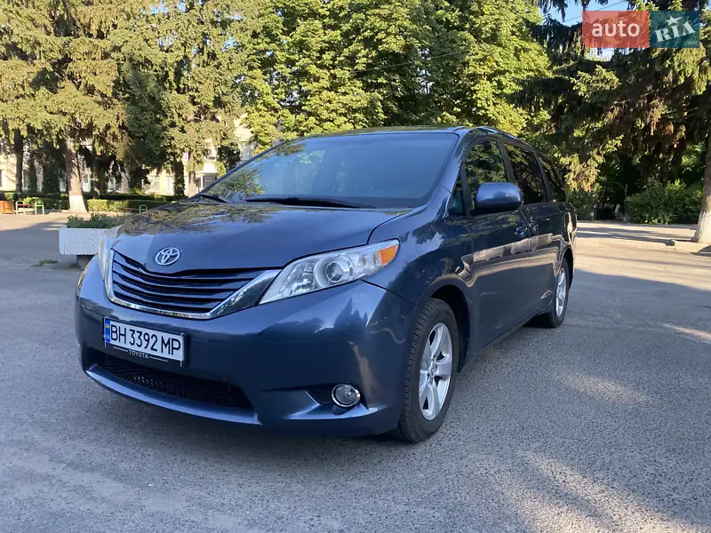 Toyota Sienna 2017