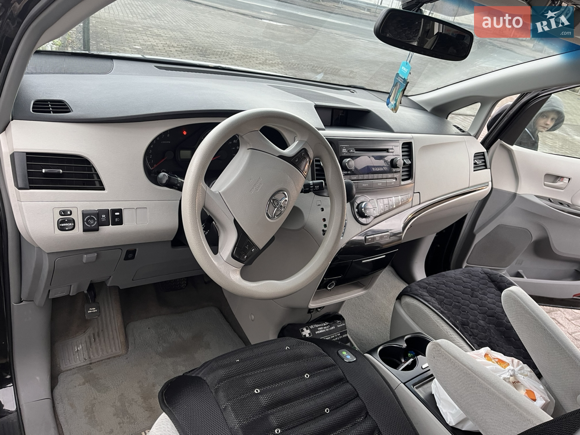 2013 Toyota Sienna - мініатюра 7