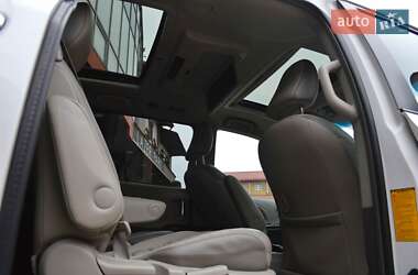 Минивэн Toyota Sienna 2013 в Львове