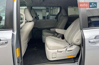 Минивэн Toyota Sienna 2012 в Одессе