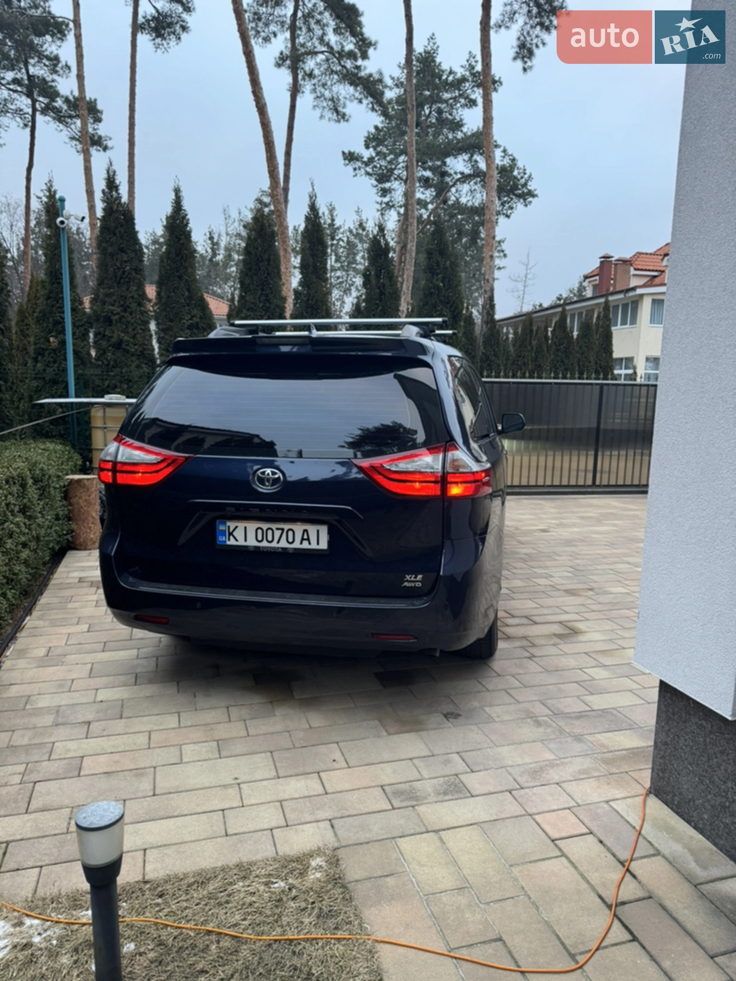 2019 Toyota Sienna - мініатюра 3