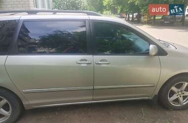 Минивэн Toyota Sienna 2007 в 