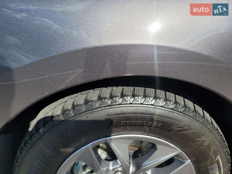 Мінівен Toyota Sienna 2022 в Києві