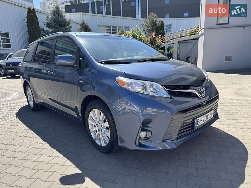 Toyota Sienna 2017