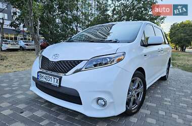 Минивэн Toyota Sienna 2016 в Одессе