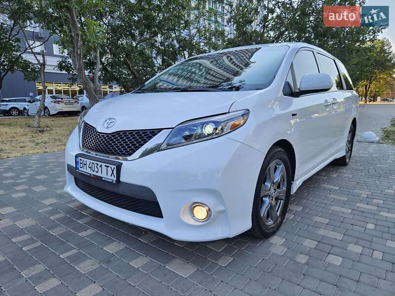 Минивэн Toyota Sienna 2016 в Одессе фото 16 Минивэн Toyota Sienna 2016 в Одессе