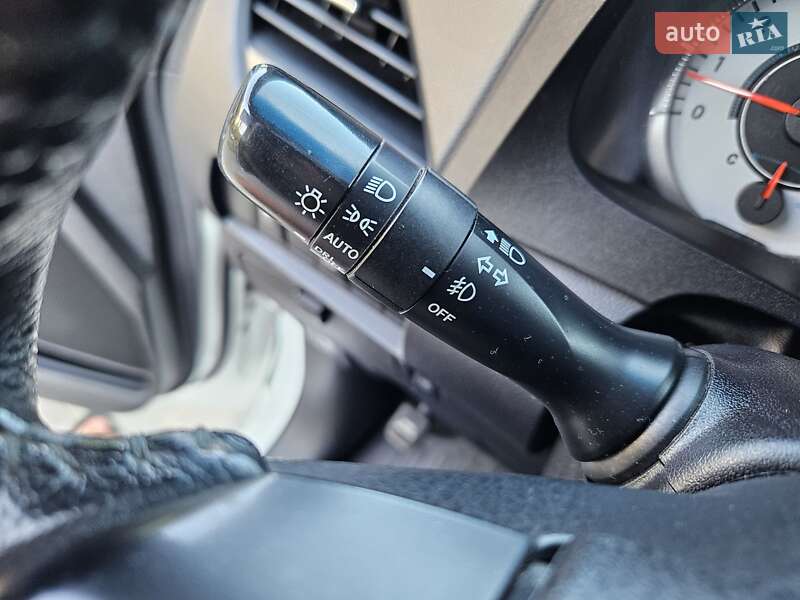 Минивэн Toyota Sienna 2016 в Одессе фото 31 Минивэн Toyota Sienna 2016 в Одессе