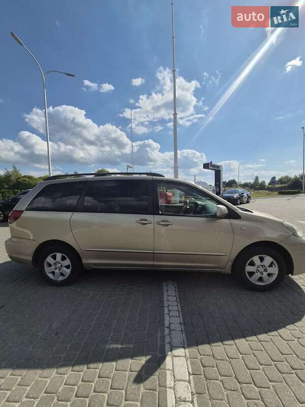 Минивэн Toyota Sienna 2004 в Львове фото 6 Минивэн Toyota Sienna 2004 в Львове