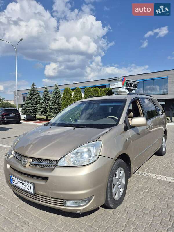 Toyota Sienna 2004 Toyota Sienna 2004