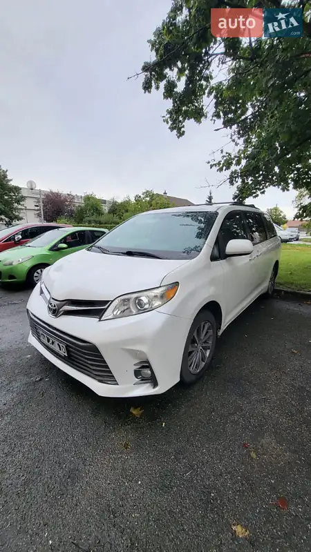 Toyota Sienna 2011 VIN 5TDKA3DC7CS009842 фото оголошення 35 з 76