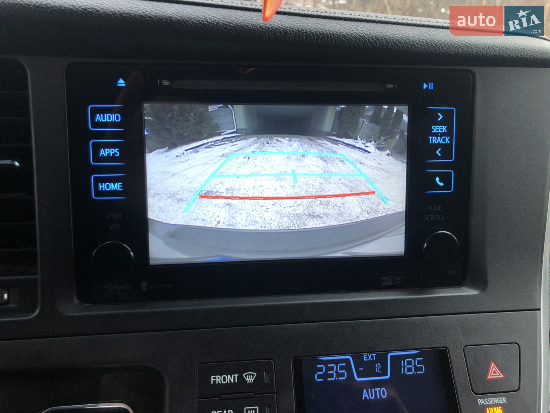 2015 Toyota Sienna - мініатюра 31