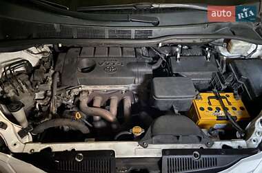 Мінівен Toyota Sienna 2010 в Києві
