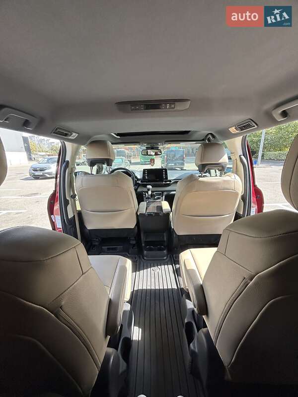 Мінівен Toyota Sienna 2021 в Києві фото 8 Мінівен Toyota Sienna 2021 в Києві