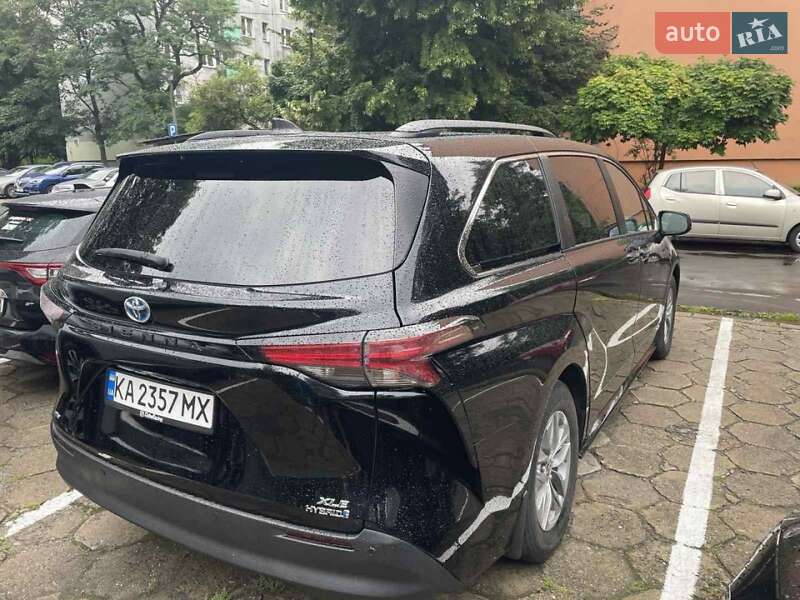 Минивэн Toyota Sienna 2021 в Виннице фото 5 Минивэн Toyota Sienna 2021 в Виннице