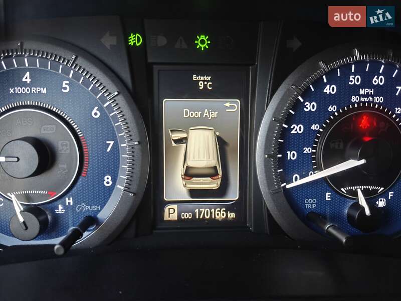 Минивэн Toyota Sienna 2016 в Хмельницком фото 29 Минивэн Toyota Sienna 2016 в Хмельницком