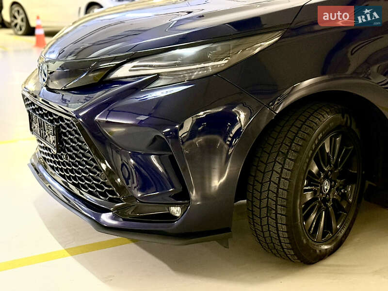 Минивэн Toyota Sienna 2022 в Киеве