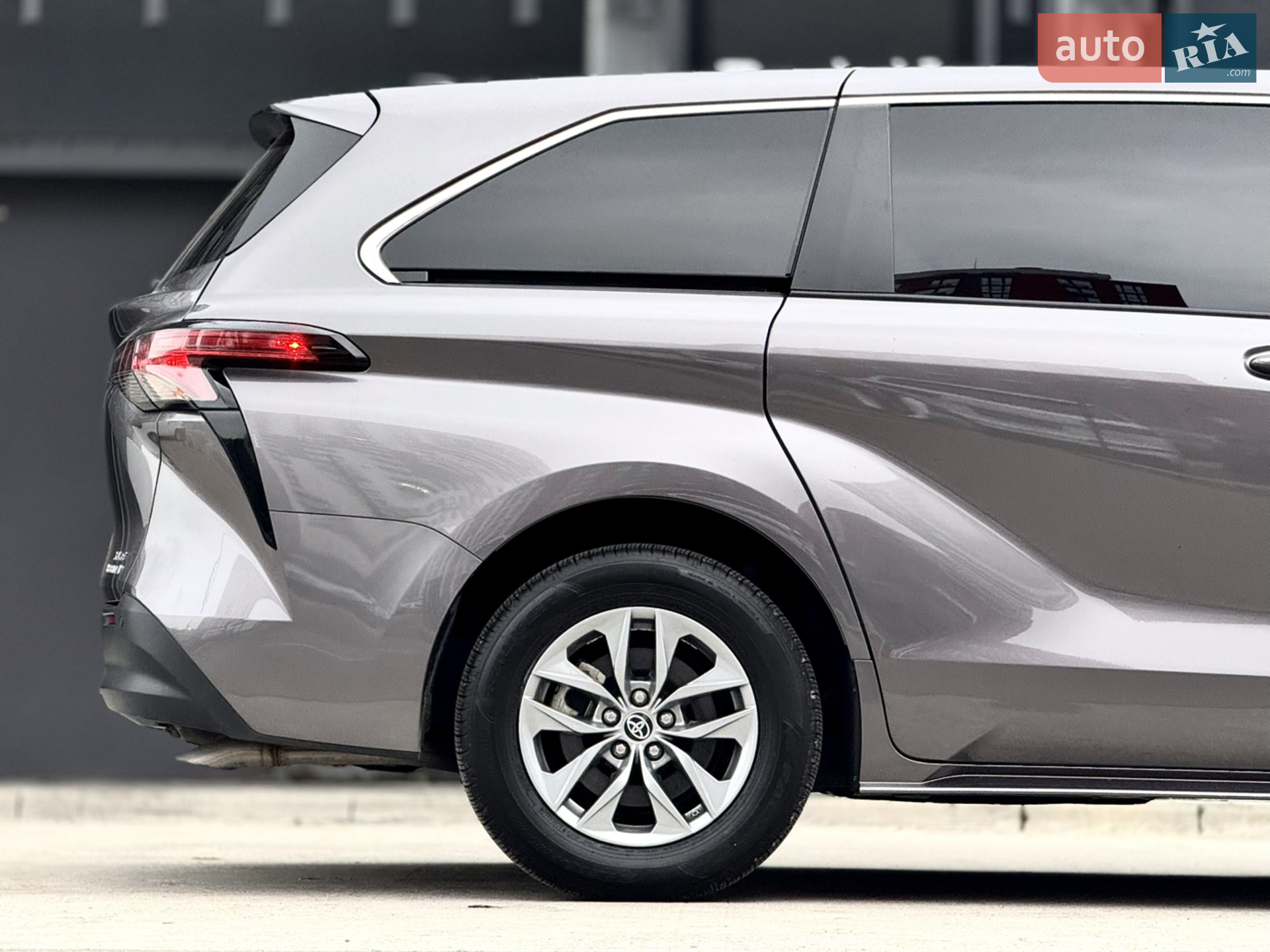 2021 Toyota Sienna - мініатюра 9