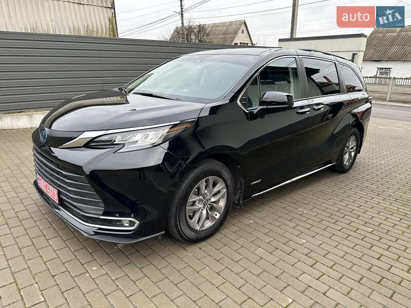 Мінівен Toyota Sienna 2021 в Білій Церкві фото Мінівен Toyota Sienna 2021 в Білій Церкві