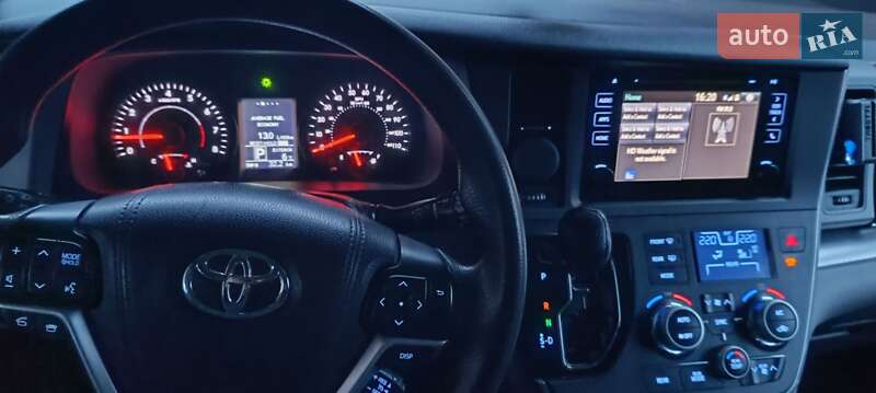 Минивэн Toyota Sienna 2015 в Черновцах фото 49 Минивэн Toyota Sienna 2015 в Черновцах