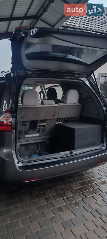 Минивэн Toyota Sienna 2015 в Черновцах фото 64 Минивэн Toyota Sienna 2015 в Черновцах