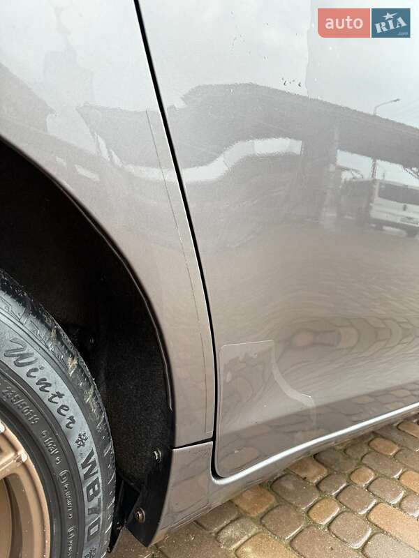 Минивэн Toyota Sienna 2015 в Черновцах фото 32 Минивэн Toyota Sienna 2015 в Черновцах