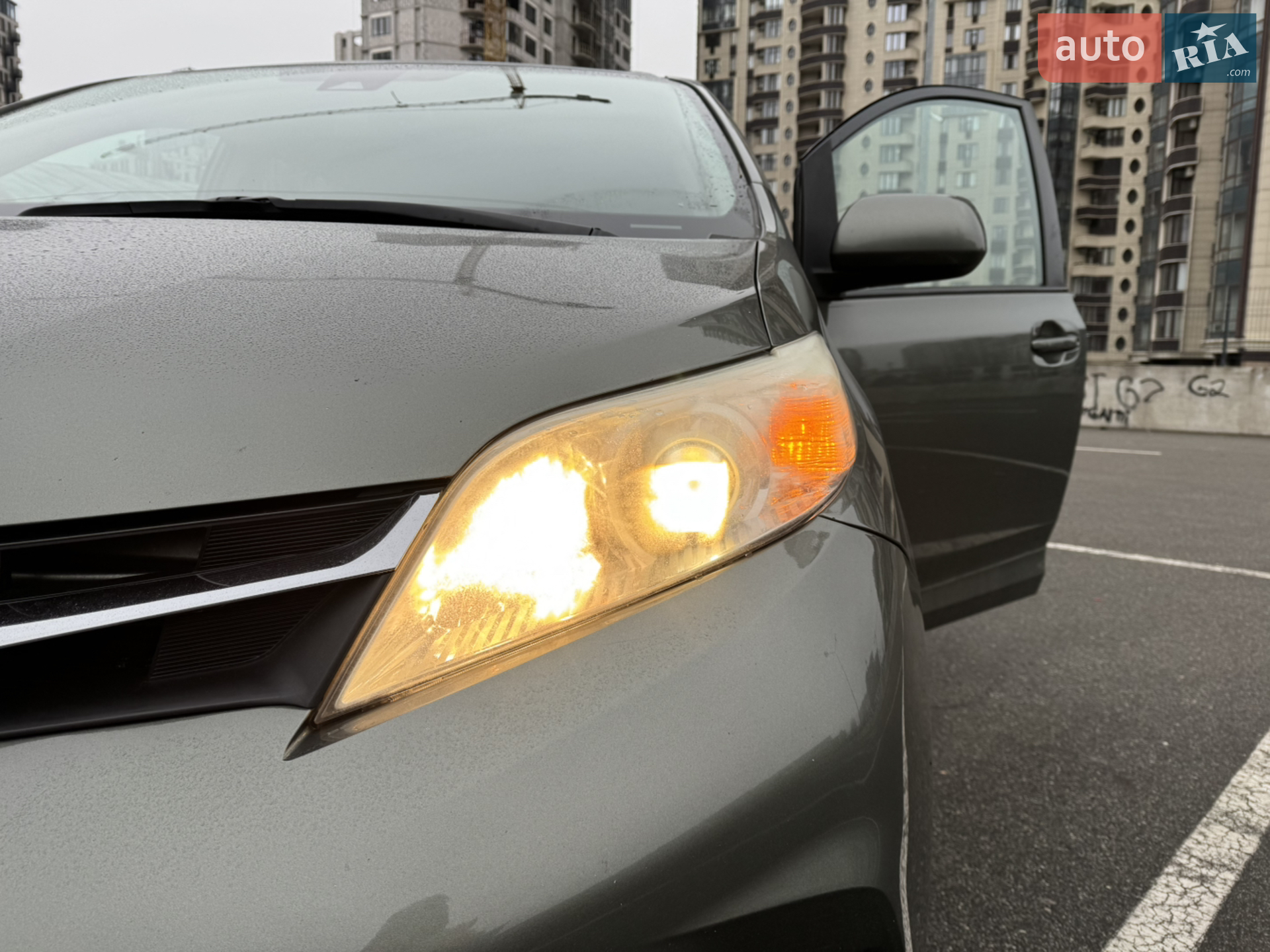 2017 Toyota Sienna - мініатюра 44