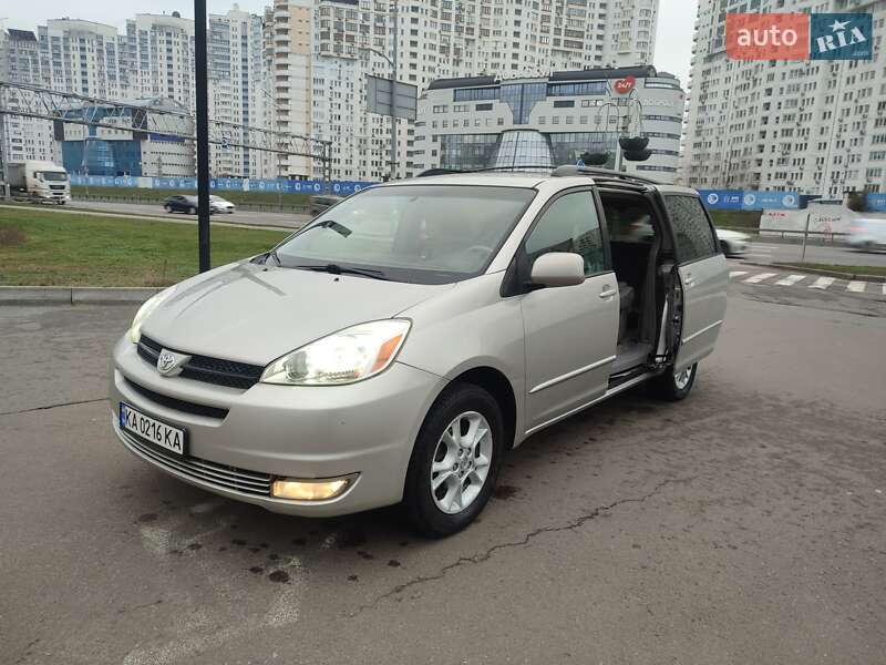 Toyota Sienna 2005 Toyota Sienna 2005