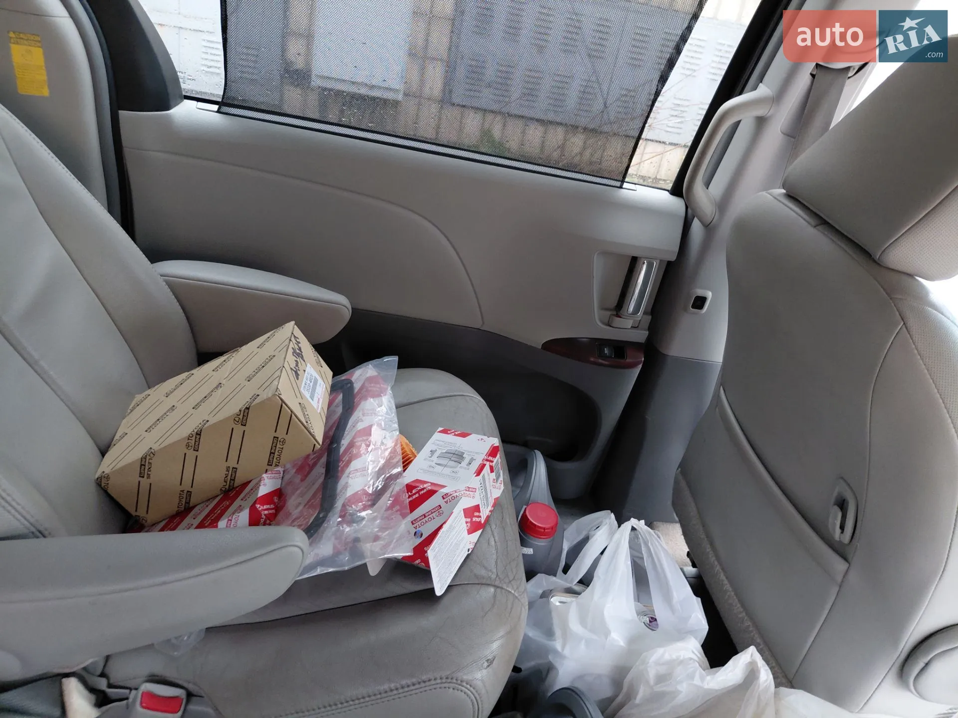 2014 Toyota Sienna - мініатюра 28
