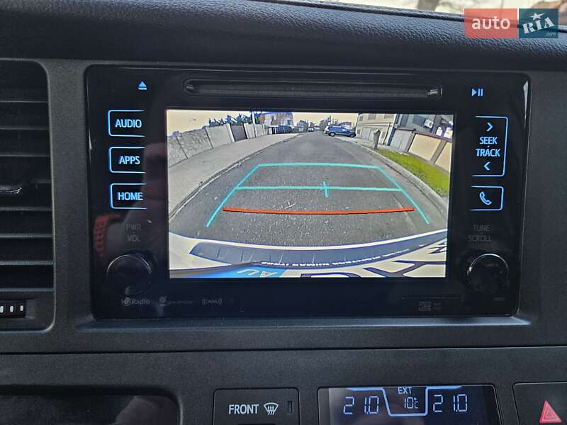 Мінівен Toyota Sienna 2016 в Одесі