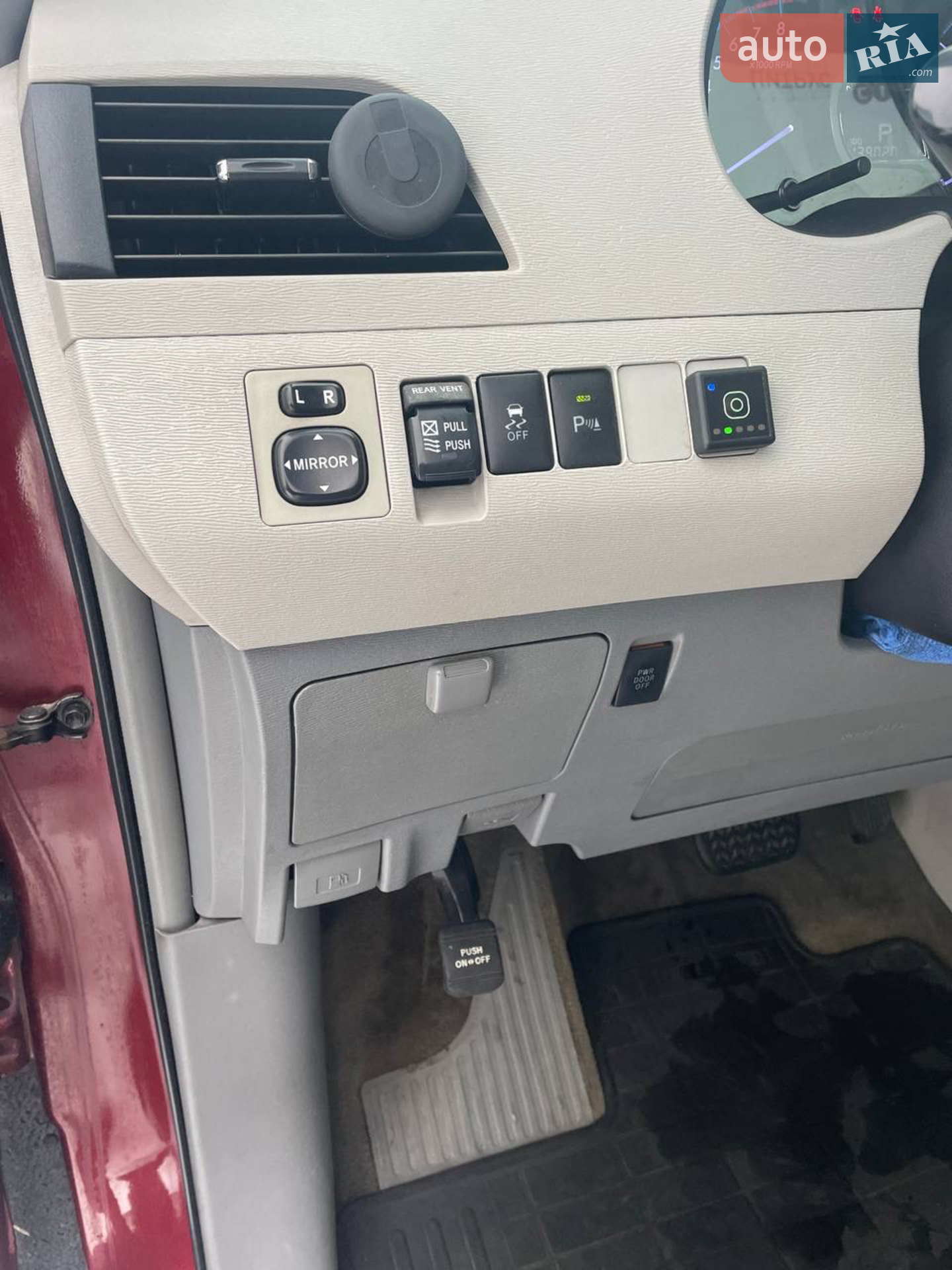 2014 Toyota Sienna - мініатюра 19