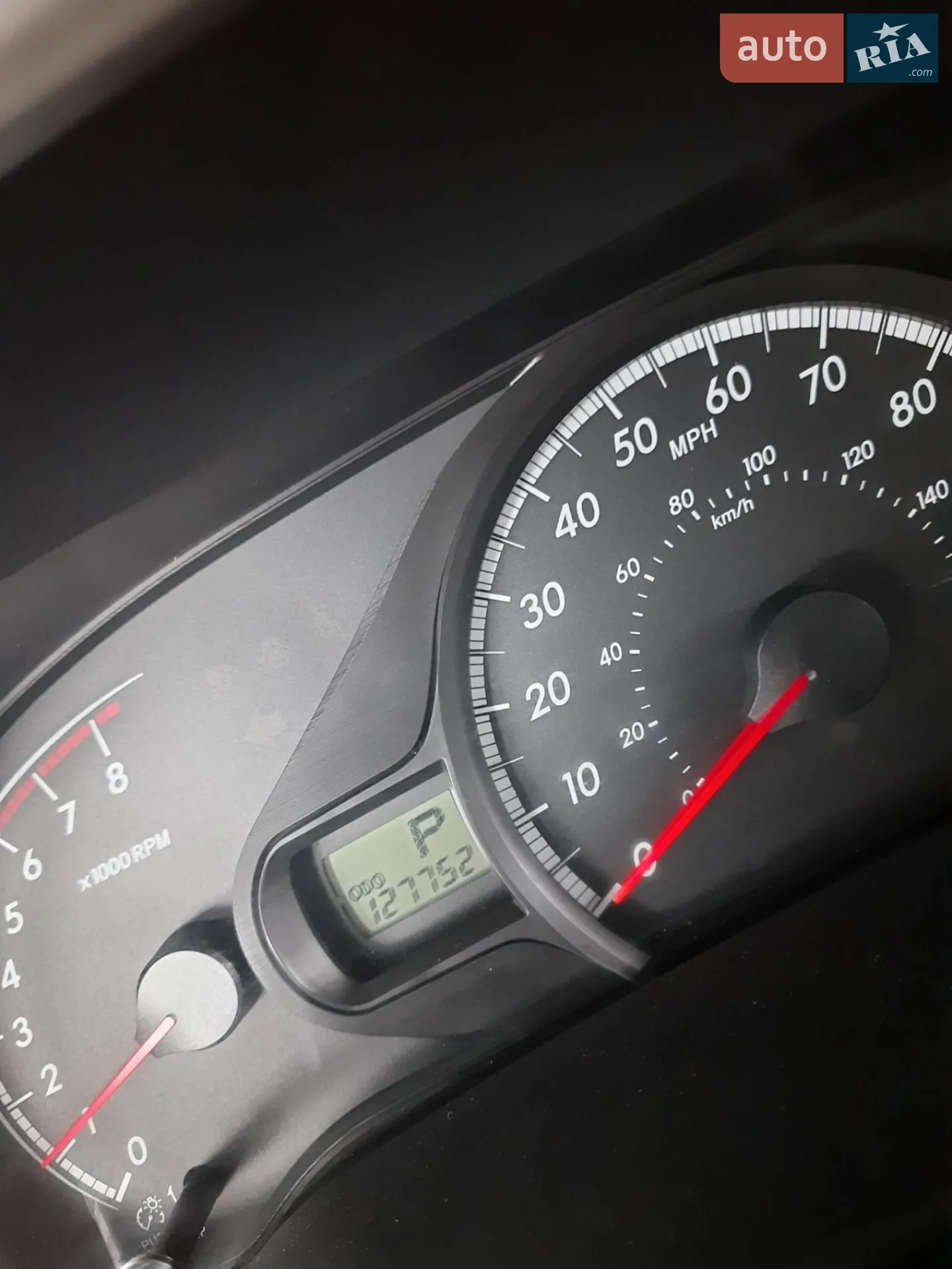 2010 Toyota Sienna - мініатюра 22